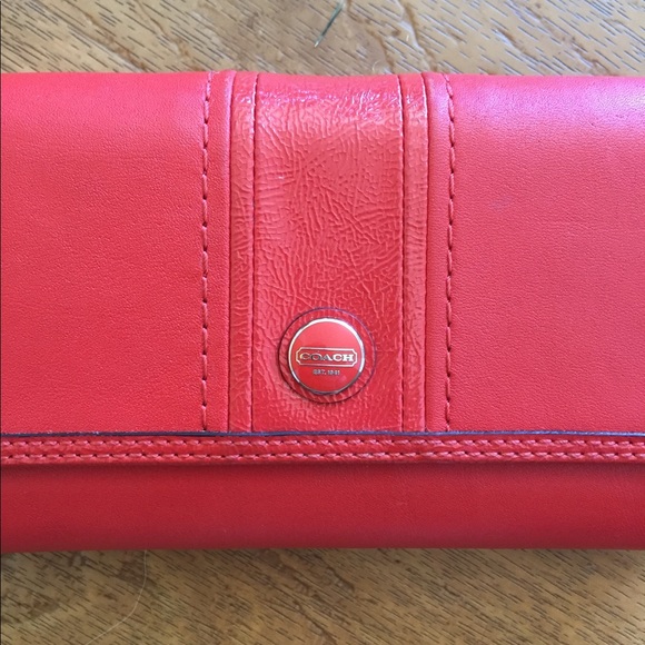 Coach tri-fold wallet - Picture 3 of 6